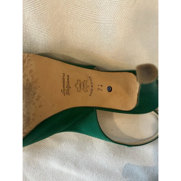 Something‎ Bleu Kelly Green Satin Sling Back Stilettos Platform Heels Bow SZ 7.5 - Picture 12 of 12